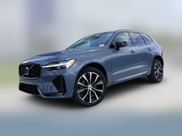 2023 Volvo XC60 Plus Dark Theme