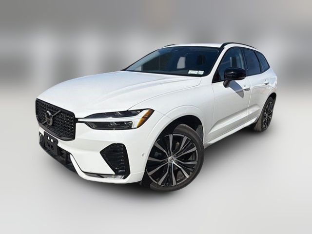 2023 Volvo XC60 Plus Dark Theme