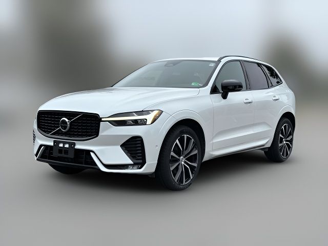 2023 Volvo XC60 Plus Dark Theme