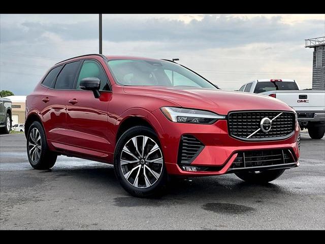 2023 Volvo XC60 Plus Dark Theme