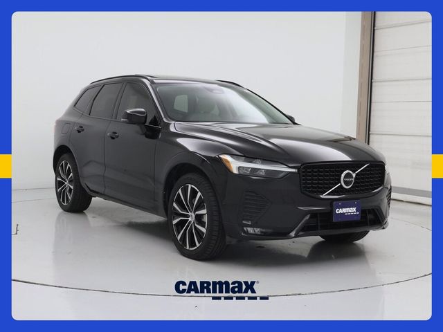 2023 Volvo XC60 Plus Dark Theme