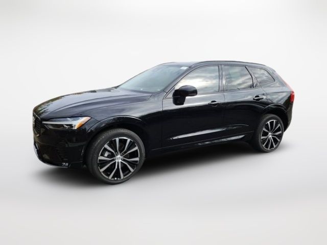 2023 Volvo XC60 Plus Dark Theme