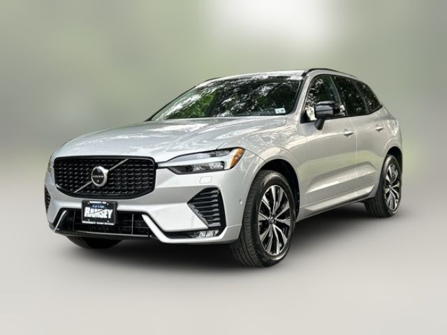 2023 Volvo XC60 Plus Dark Theme