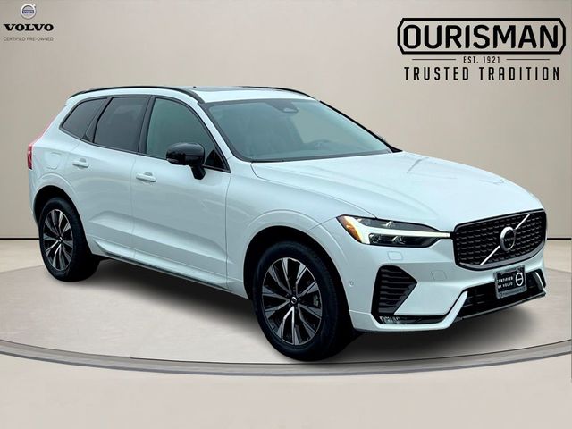2023 Volvo XC60 Plus Dark Theme