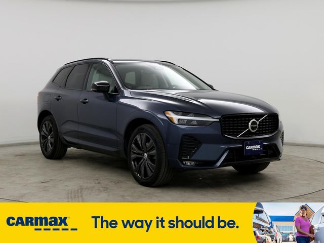 2023 Volvo XC60 Plus Dark Theme