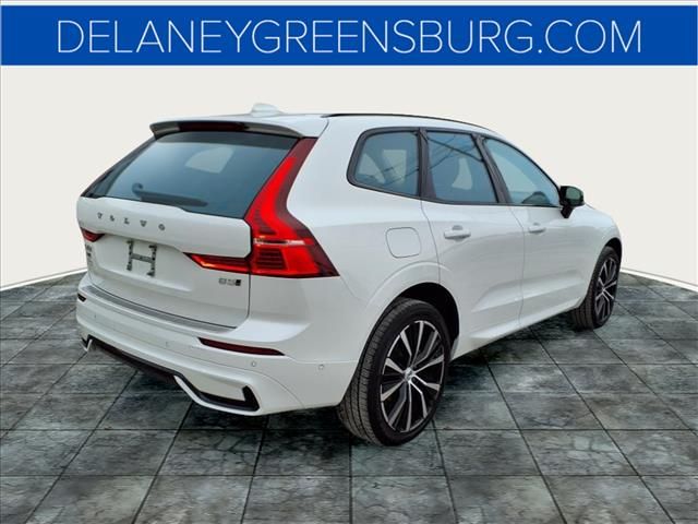 2023 Volvo XC60 Plus Dark Theme