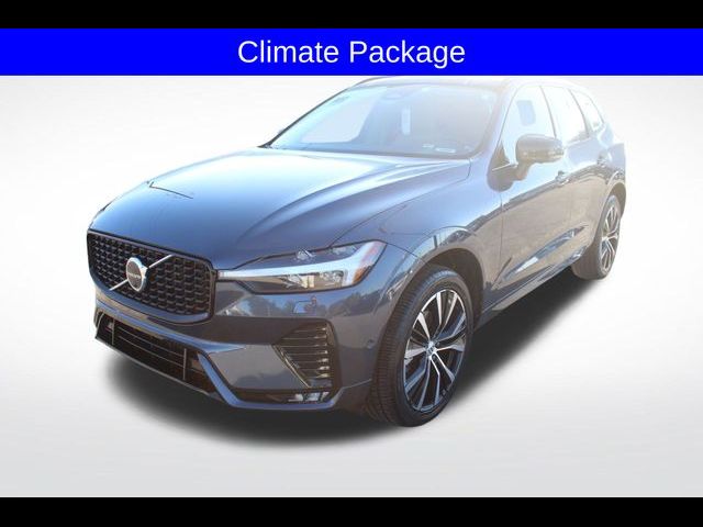 2023 Volvo XC60 Plus Dark Theme