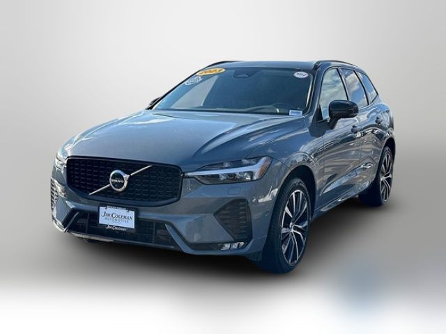 2023 Volvo XC60 Plus Dark Theme