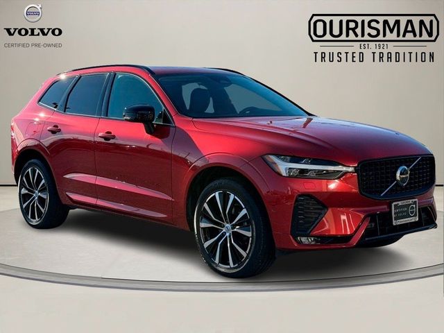 2023 Volvo XC60 Plus Dark Theme