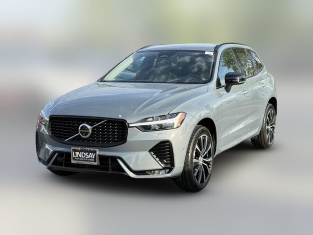 2023 Volvo XC60 Plus Dark Theme