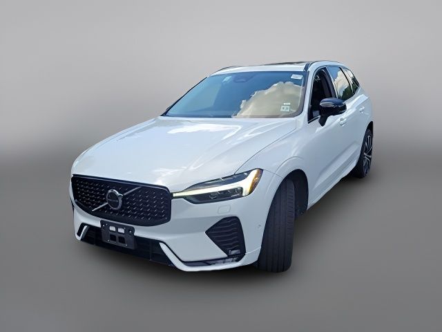 2023 Volvo XC60 Plus Dark Theme