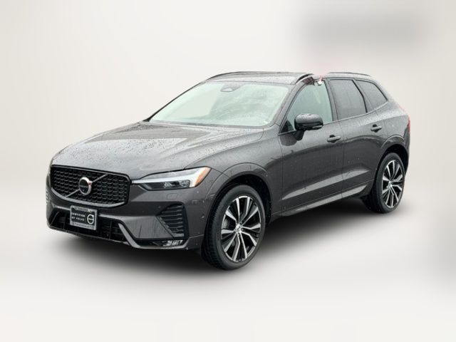 2023 Volvo XC60 Plus Dark Theme