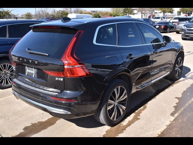 2023 Volvo XC60 Ultimate Bright Theme