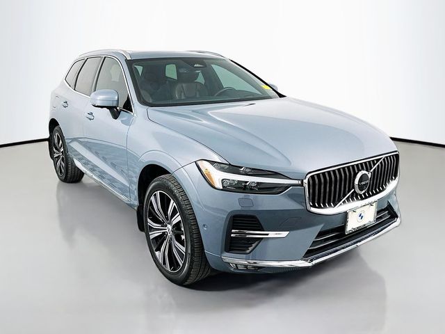 2023 Volvo XC60 Ultimate Bright Theme