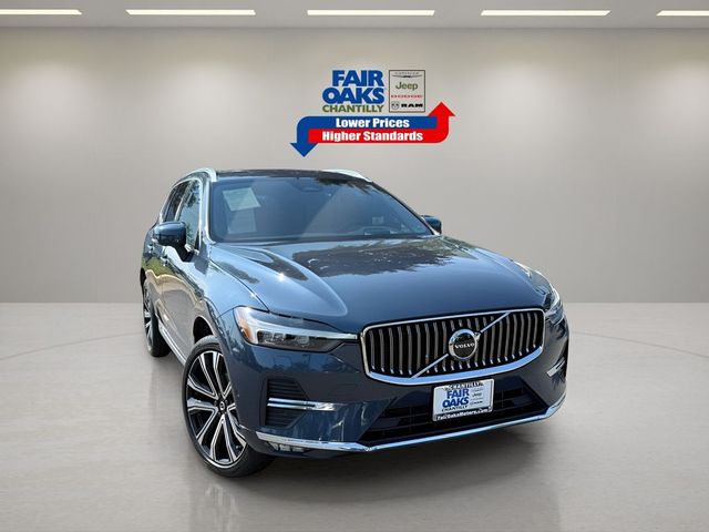 2023 Volvo XC60 Ultimate Bright Theme