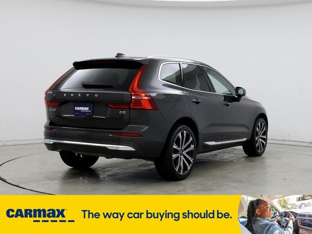 2023 Volvo XC60 Ultimate Bright Theme