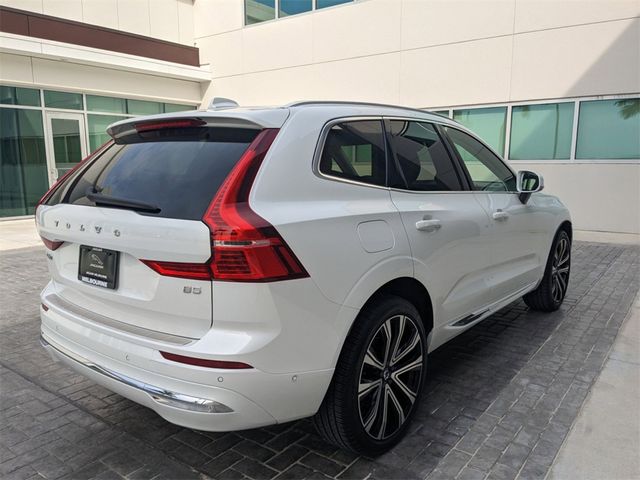 2023 Volvo XC60 Ultimate Bright Theme