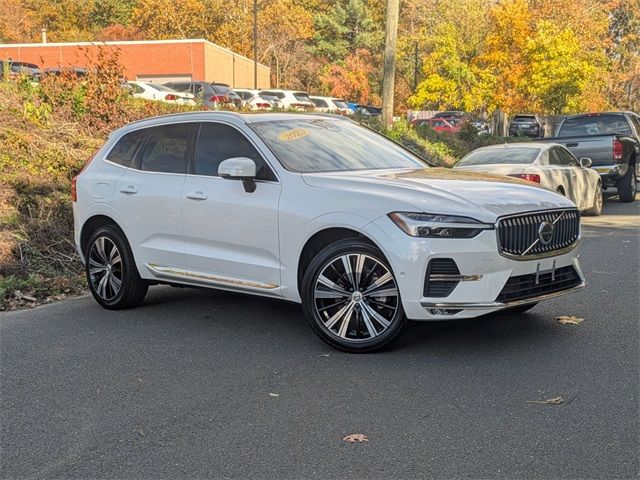 2023 Volvo XC60 Ultimate Bright Theme