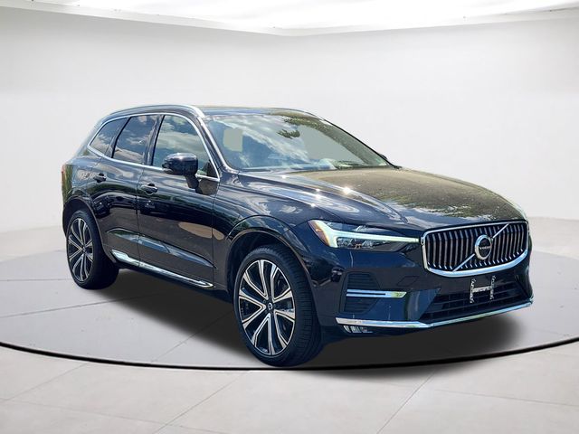2023 Volvo XC60 Ultimate Bright Theme