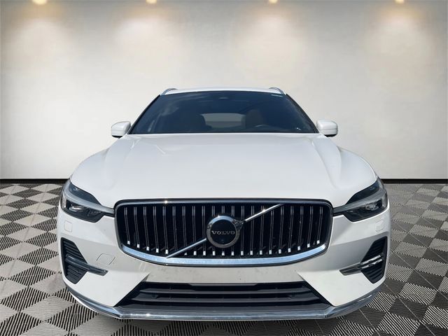 2023 Volvo XC60 Ultimate Bright Theme