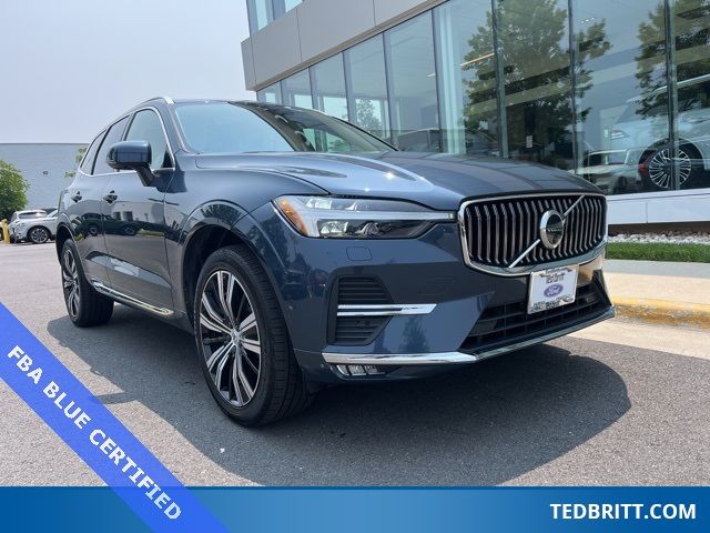 2023 Volvo XC60 Ultimate Bright Theme