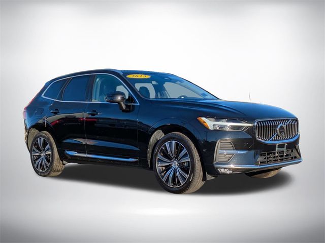 2023 Volvo XC60 Ultimate Bright Theme