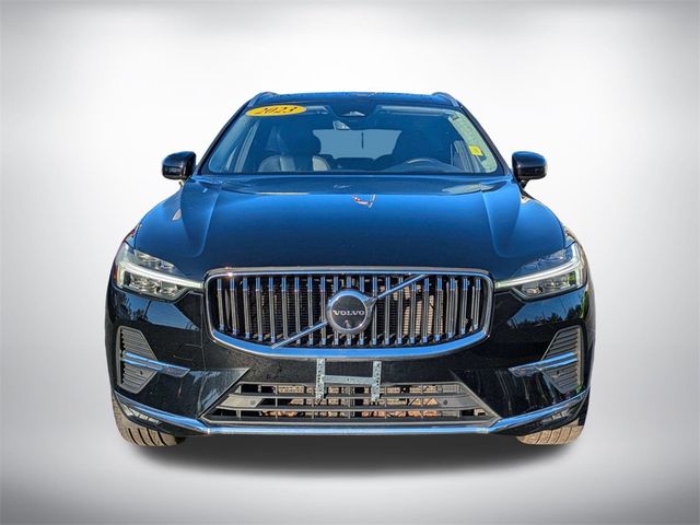 2023 Volvo XC60 Ultimate Bright Theme