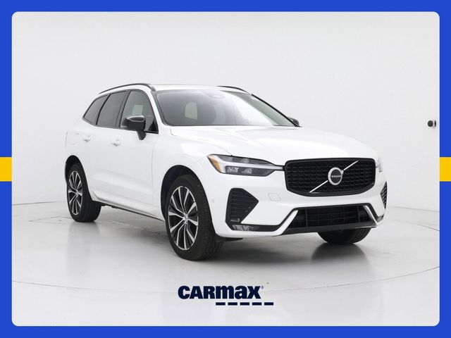 2023 Volvo XC60 Ultimate Dark Theme