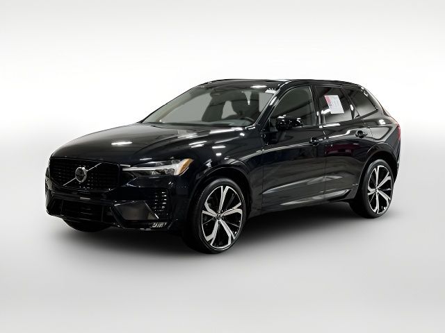 2023 Volvo XC60 Ultimate Dark Theme