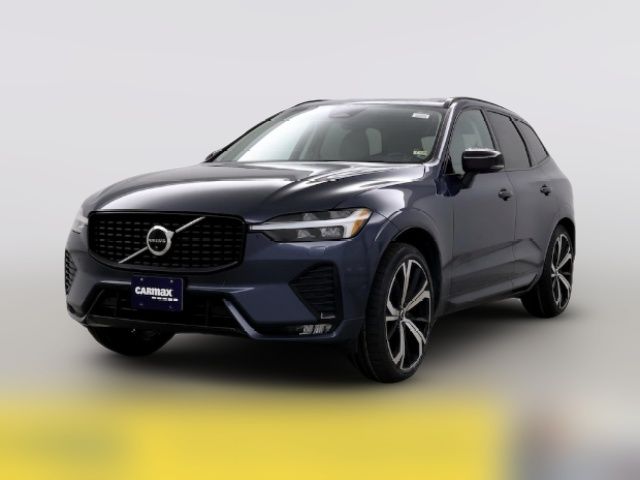 2023 Volvo XC60 Ultimate Dark Theme