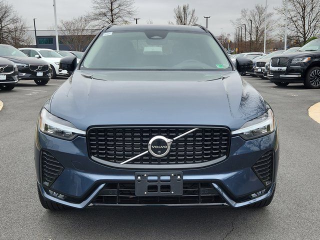 2023 Volvo XC60 Ultimate Dark Theme
