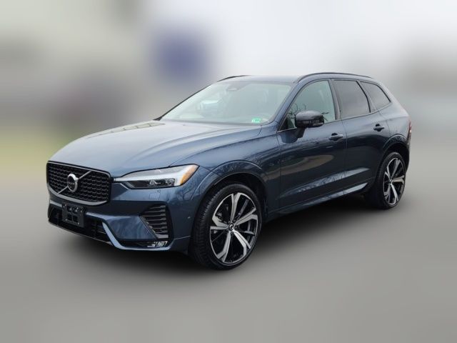 2023 Volvo XC60 Ultimate Dark Theme