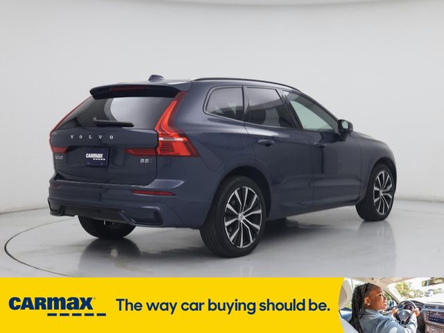 2023 Volvo XC60 Ultimate Dark Theme
