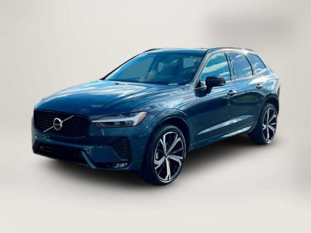 2023 Volvo XC60 Ultimate Dark Theme