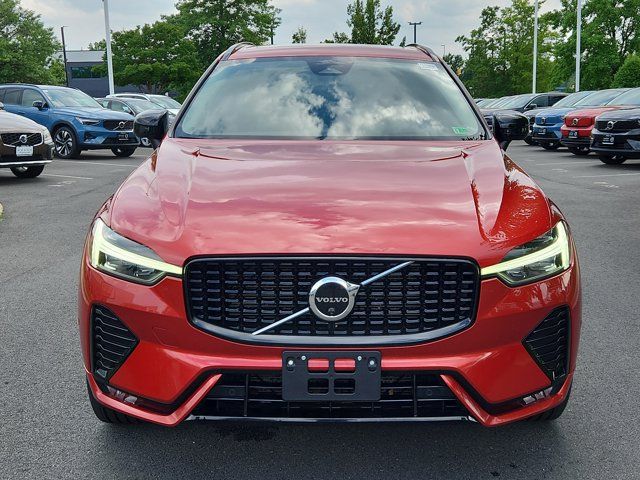 2023 Volvo XC60 Ultimate Dark Theme