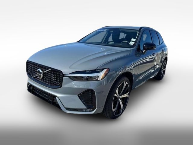 2023 Volvo XC60 Ultimate Dark Theme