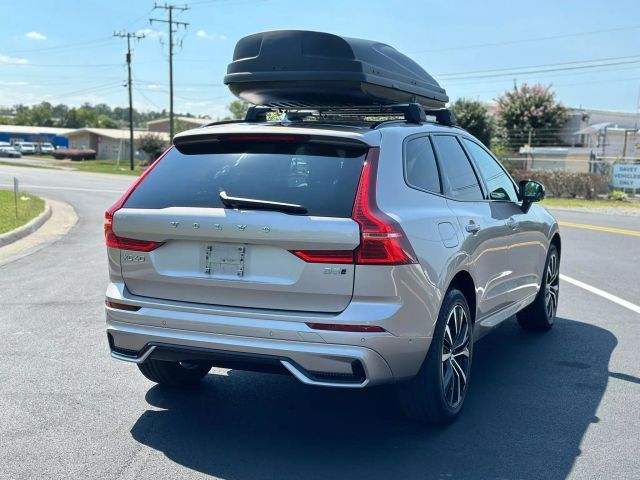 2023 Volvo XC60 Ultimate Dark Theme
