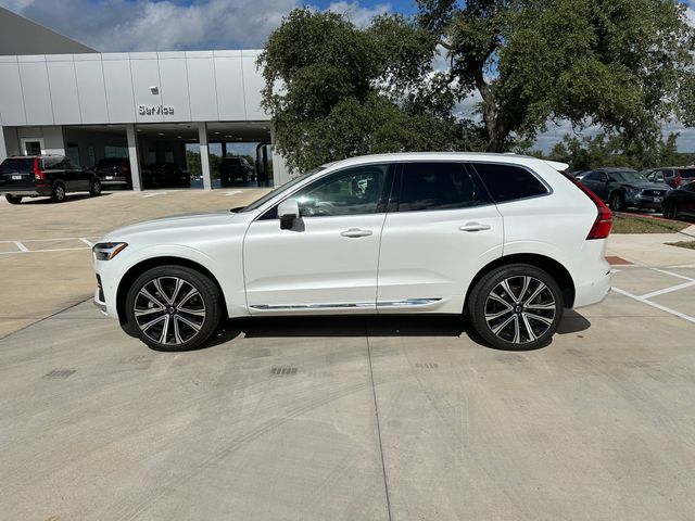 2023 Volvo XC60 Ultimate Bright Theme