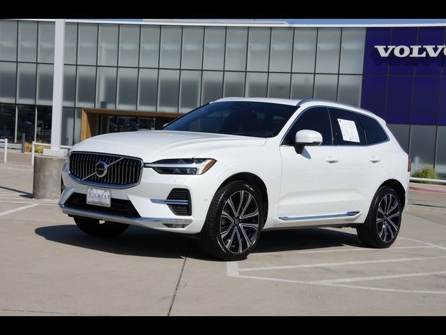 2023 Volvo XC60 Ultimate Bright Theme