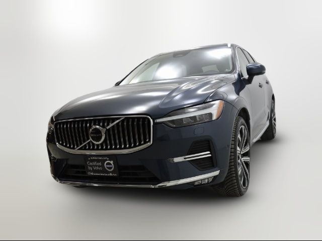 2023 Volvo XC60 Ultimate Bright Theme