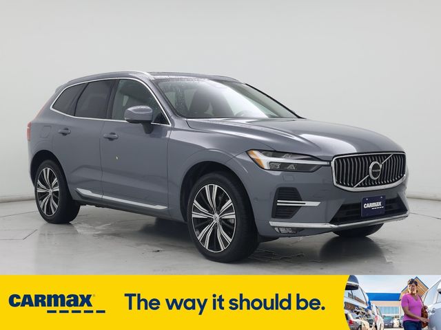 2023 Volvo XC60 Ultimate Bright Theme