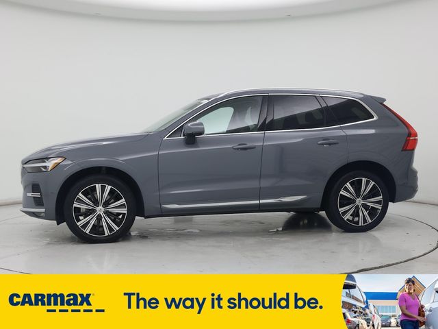 2023 Volvo XC60 Ultimate Bright Theme