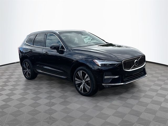 2023 Volvo XC60 Ultimate Bright Theme