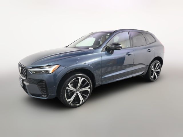 2023 Volvo XC60 Ultimate Dark Theme