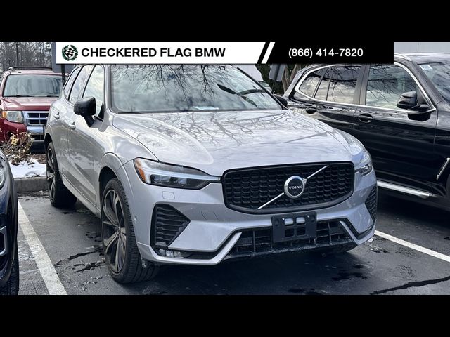 2023 Volvo XC60 Ultimate Dark Theme