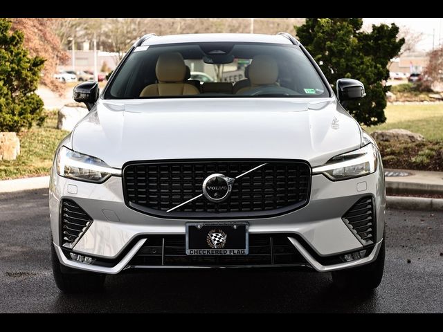 2023 Volvo XC60 Ultimate Dark Theme