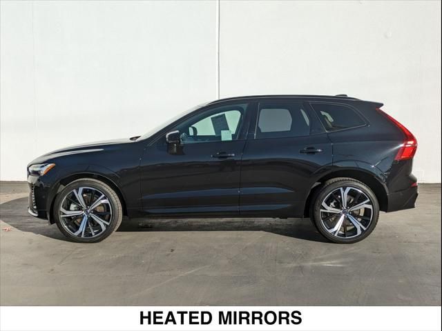 2023 Volvo XC60 Ultimate Dark Theme