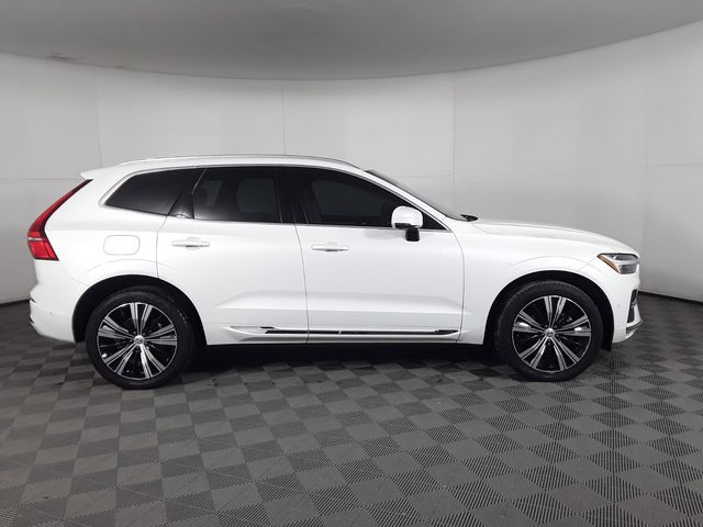 2023 Volvo XC60 Plus Bright Theme