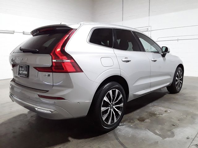 2023 Volvo XC60 Plus Bright Theme