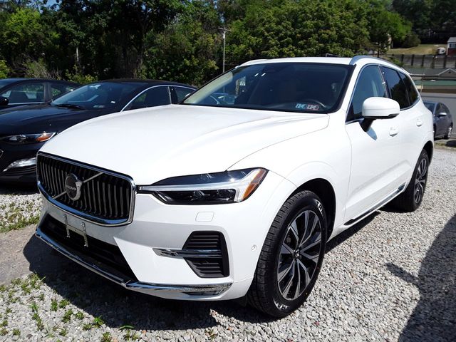 2023 Volvo XC60 Plus Bright Theme